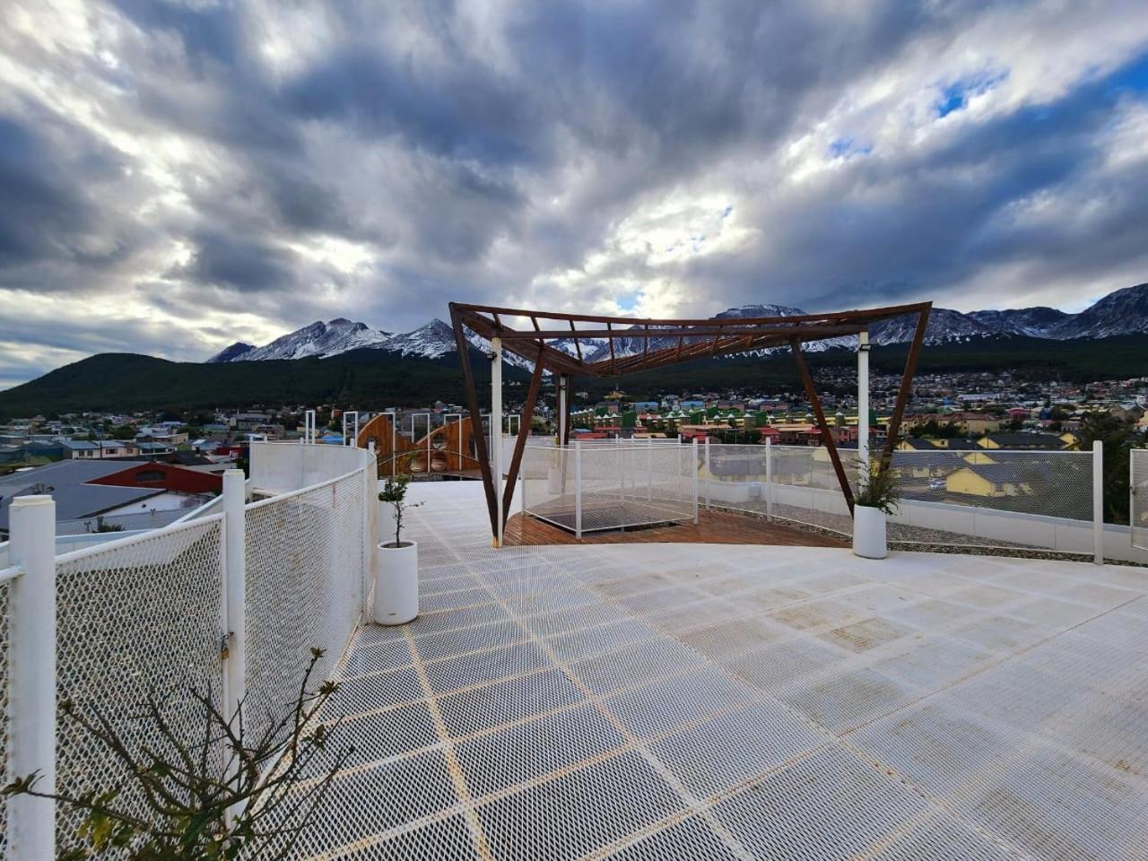 Katreen Ushuaia Luaran gambar