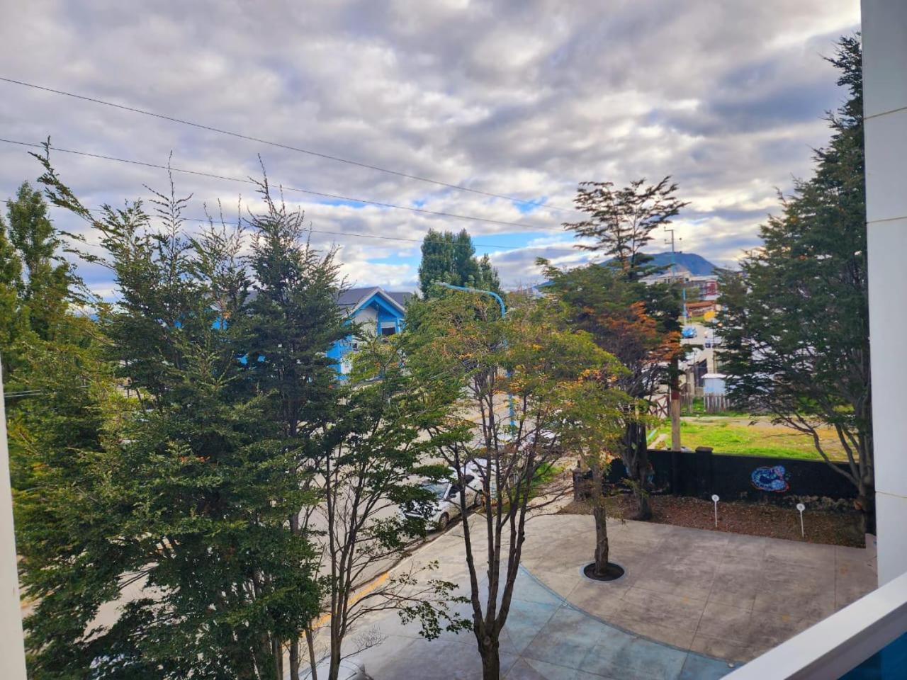 Katreen Ushuaia Luaran gambar